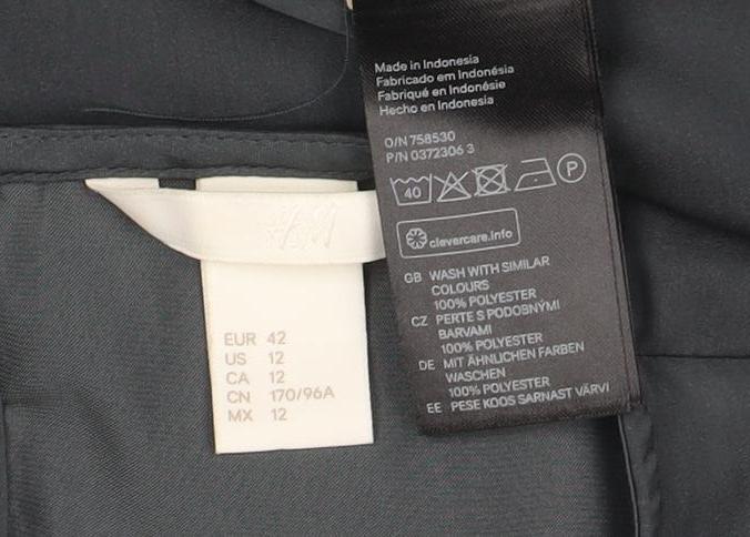 Womens UK Size 14 H&M Black Basic Blouse