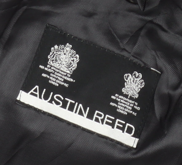 Austin Reed Men's Grey Striped Blazer 44S