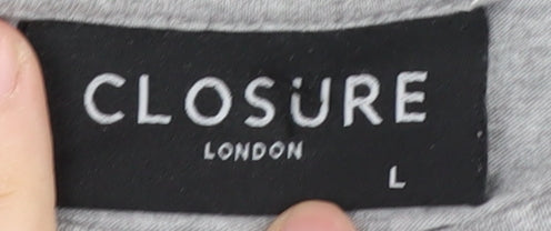 Mens UK Size L Closure London Grey T-Shirt