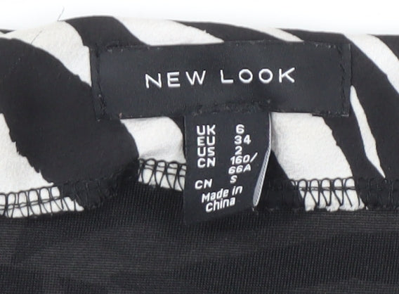 Womens UK Size 6 New Look Mini Skirt