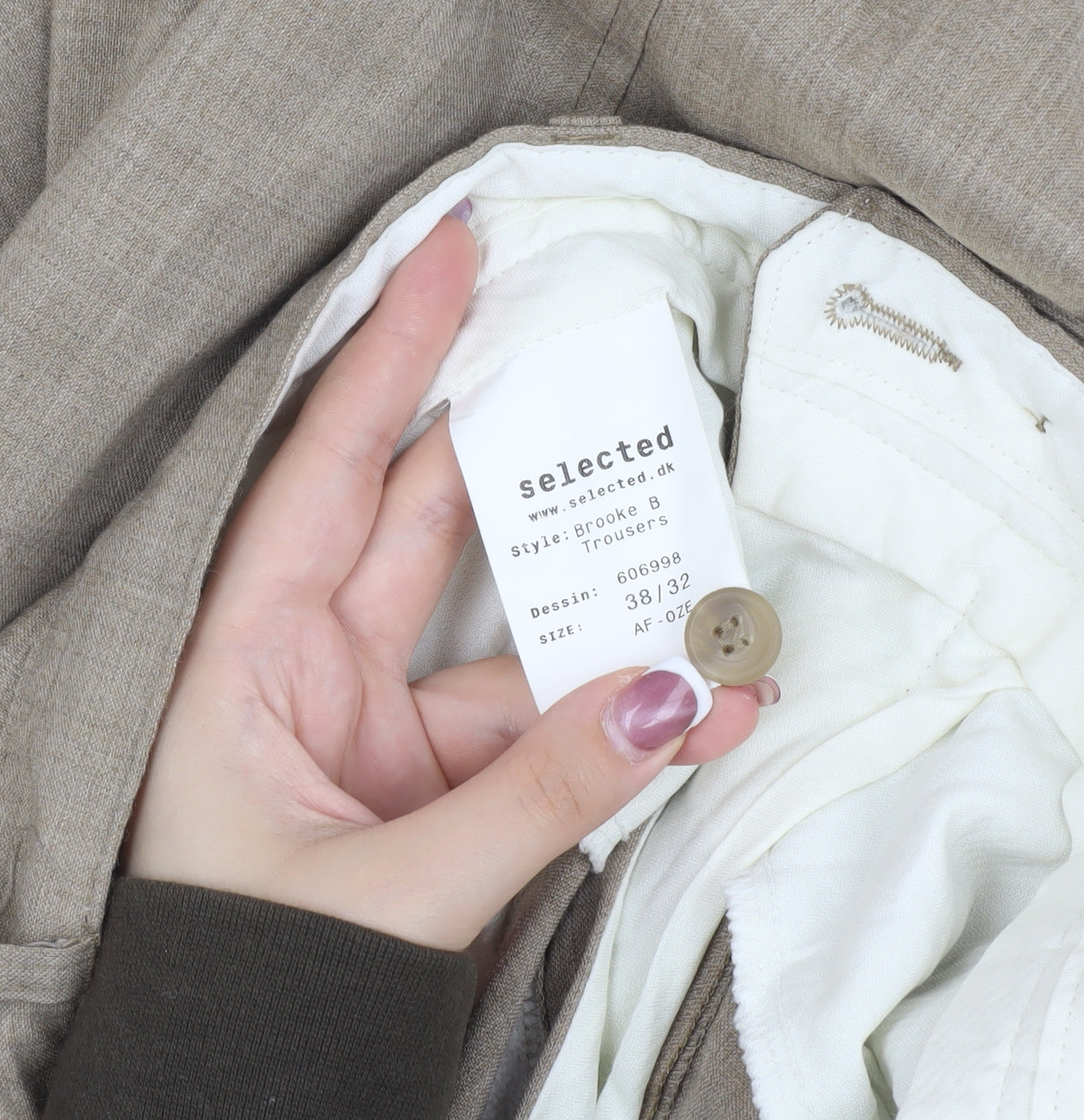 Selected Men's Beige Trousers Size 38