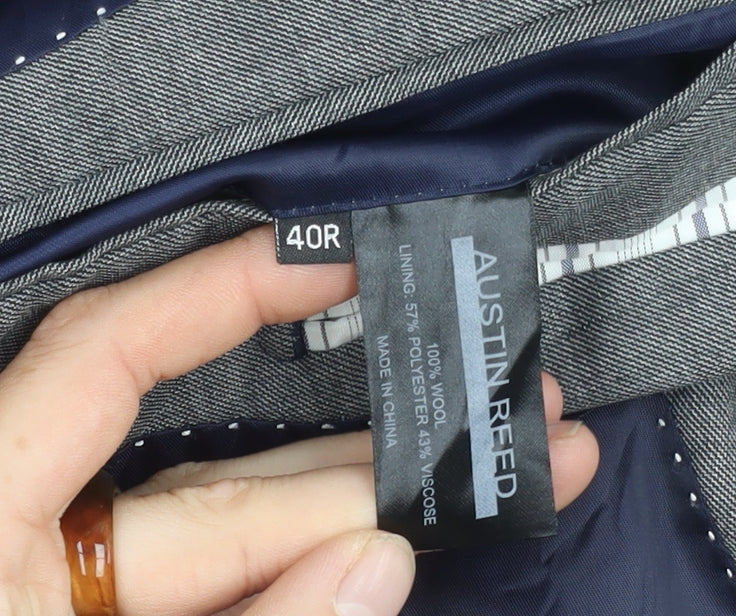 Austin Reed Men's Grey Wool Blazer, Size 40R Formal