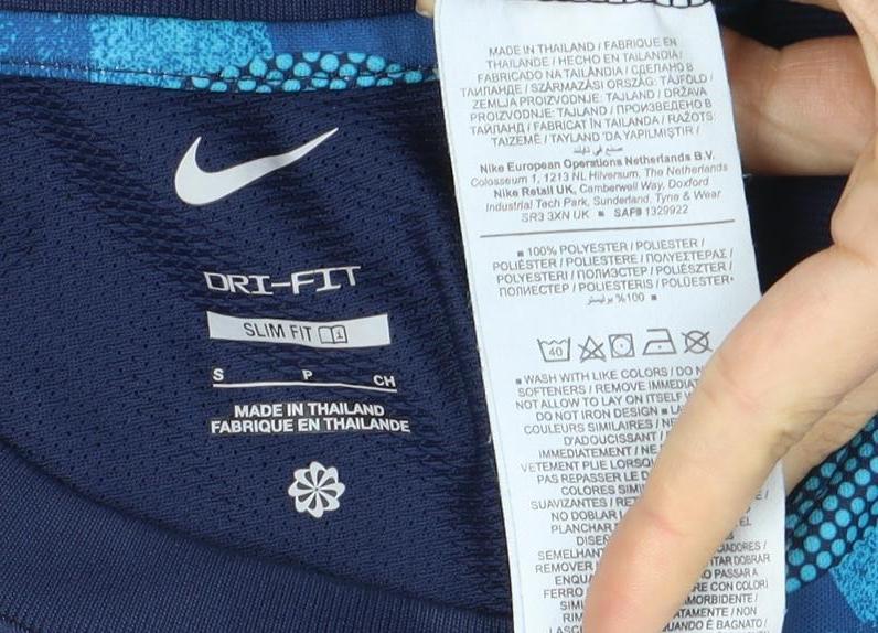 Nike Men's Blue Geometric S Slim Fit Sports T-Shirt