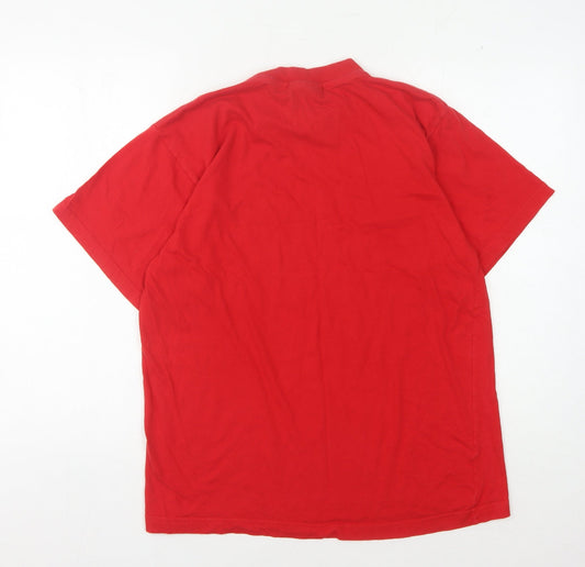 Umbro Men's Red Crew Neck Short Sleeve T-Shirt, Size S