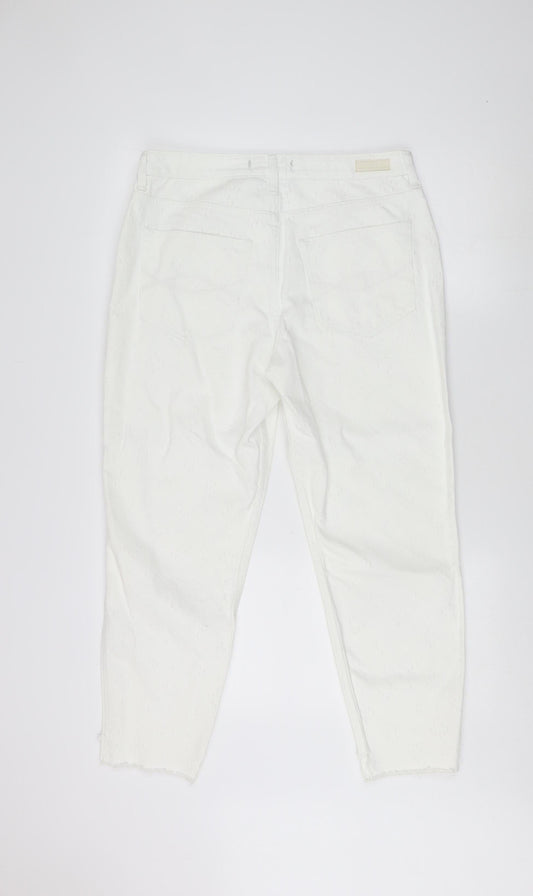 Abercrombie & Fitch Women's White Straight Jeans, Size M