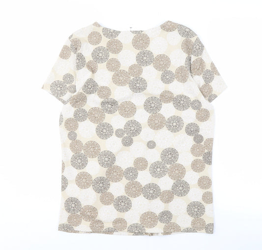 Maine New England Women's Beige Geometric T-Shirt