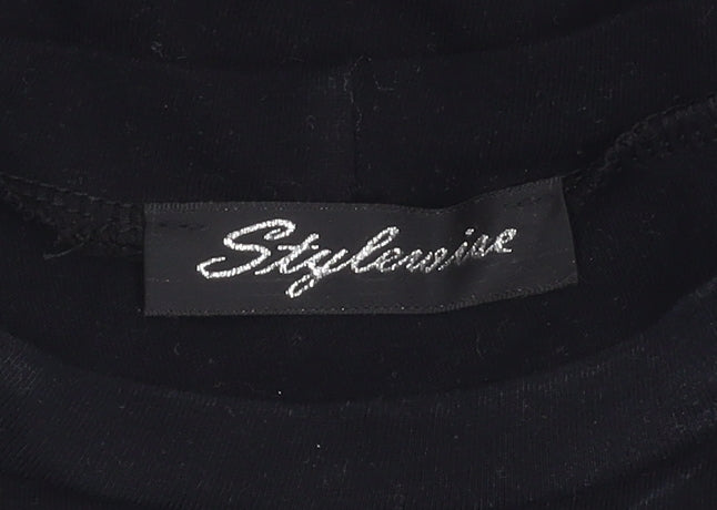 Womens UK Size XS Stylewise Black Cropped T-Shirt