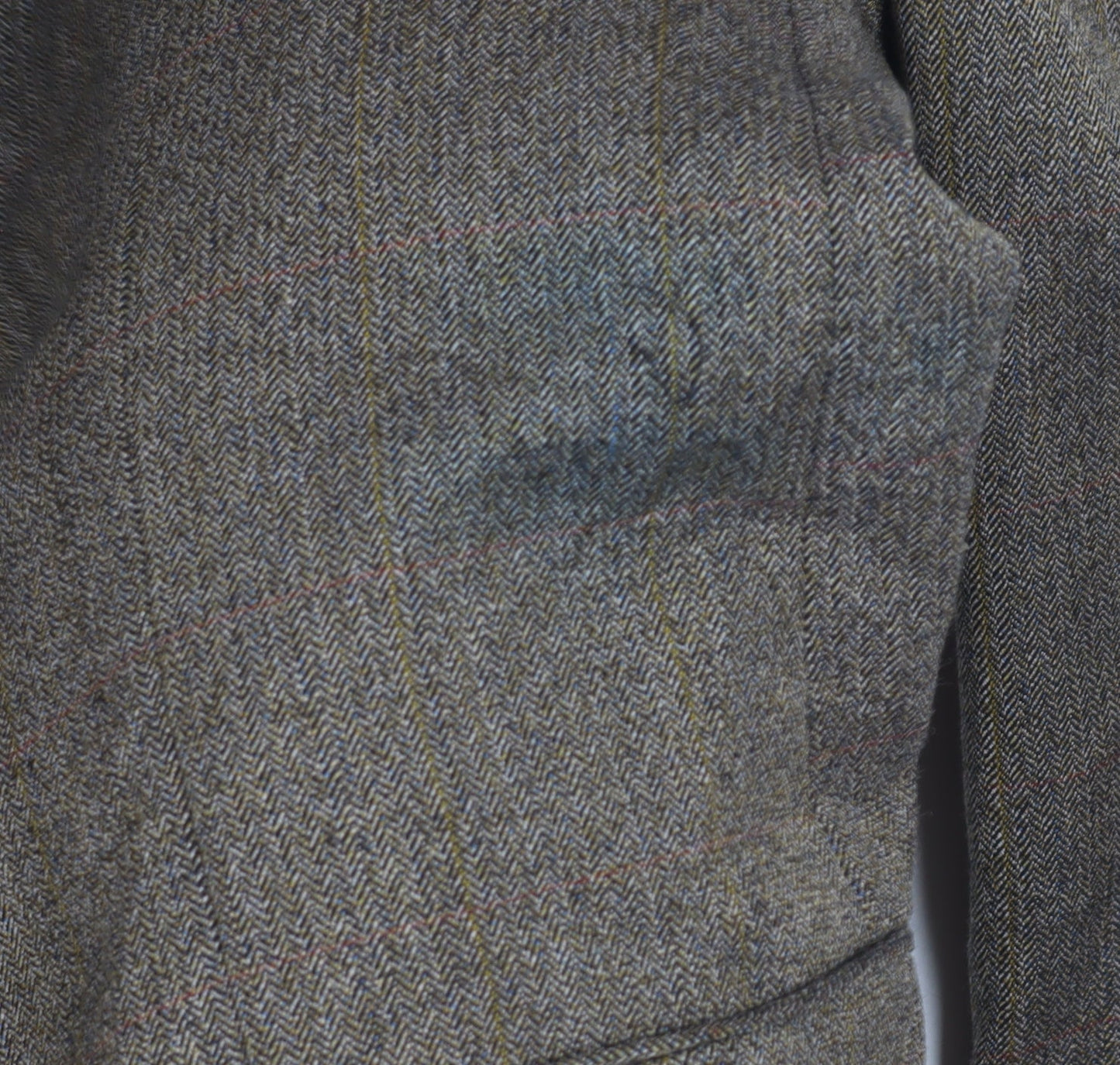 Brand and care label for Savoy Tailors Guild Men's Brown Tweed Blazer 42L