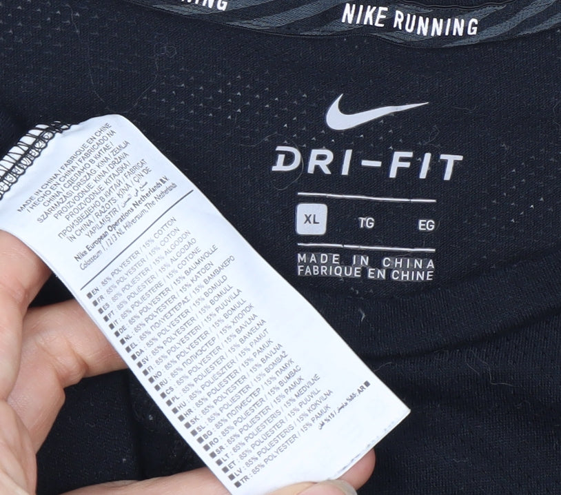 Nike Men's Black XL T-Shirt for Running