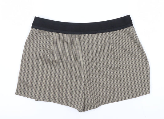 Zara Women's Black Houndstooth Shorts M