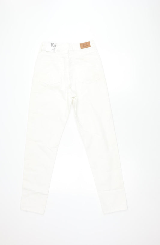 BDG Urban Outfitters Women’s White High Rise Mom Jeans, W25 L32