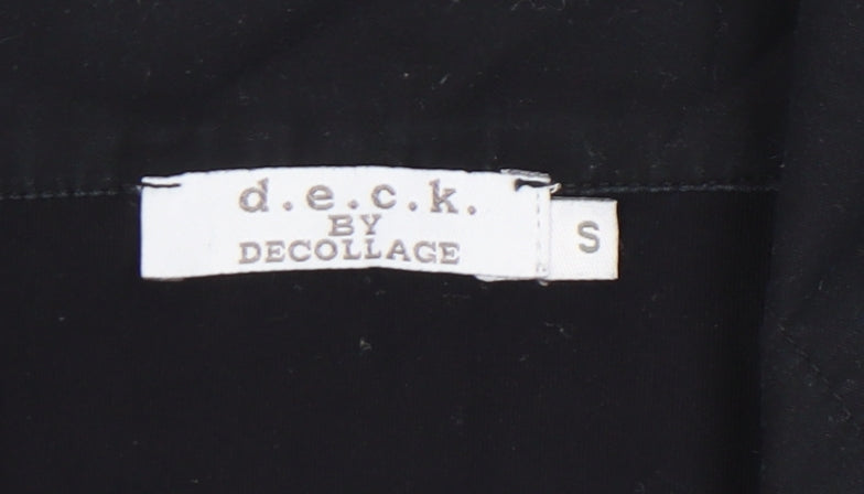 Close-up detail of d.e.c.k. by Decollage Women's Black Long Sleeve Top S