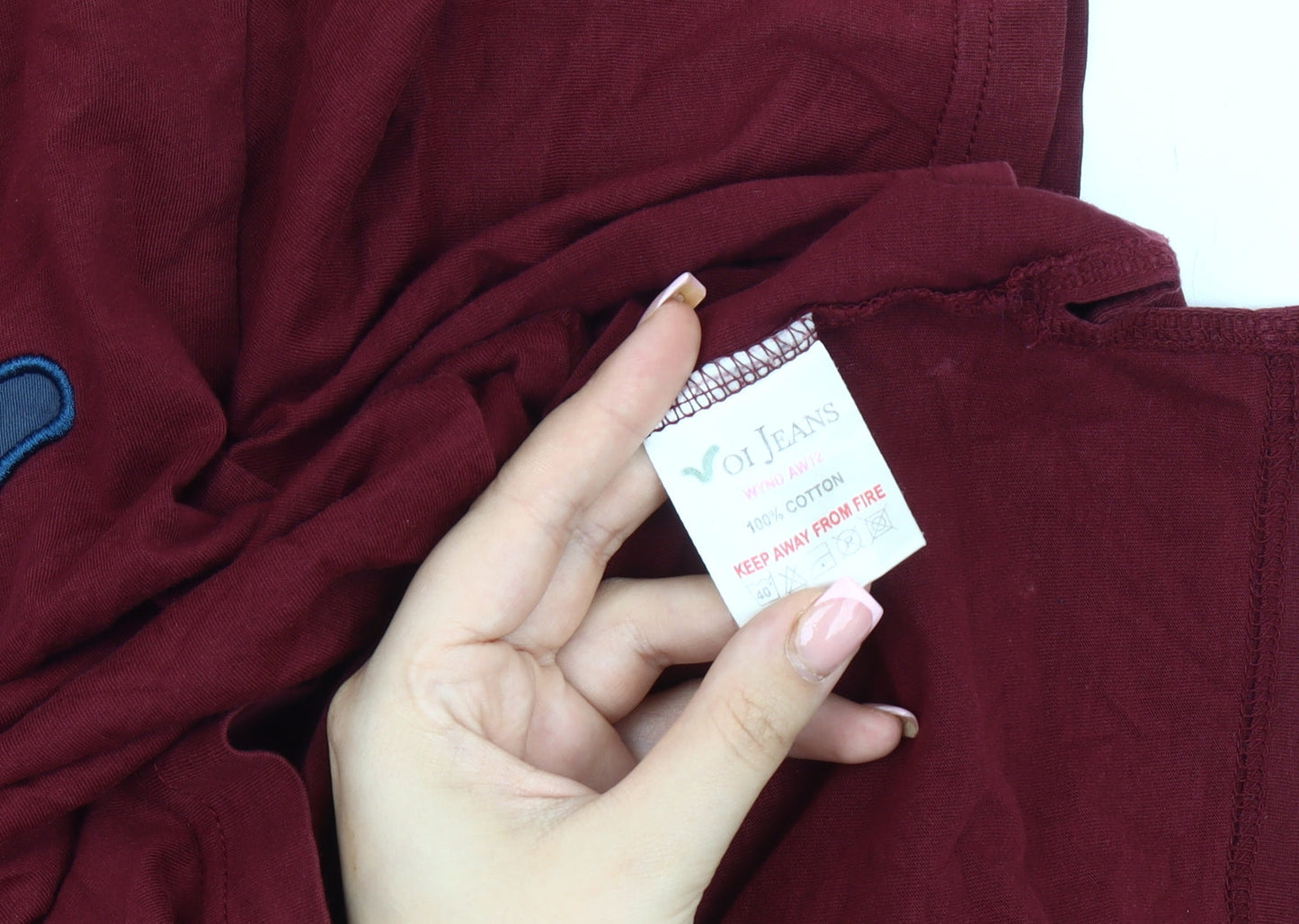 Voi Jeans Men's Red Crew Neck T-Shirt - Large