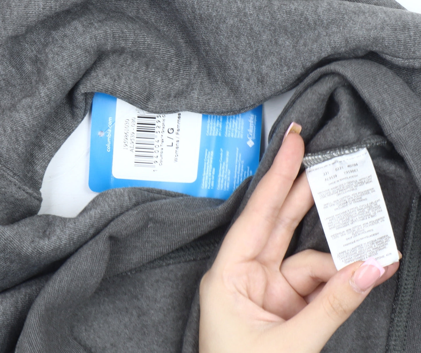 Columbia Women's Grey Pullover Sweatshirt, Large