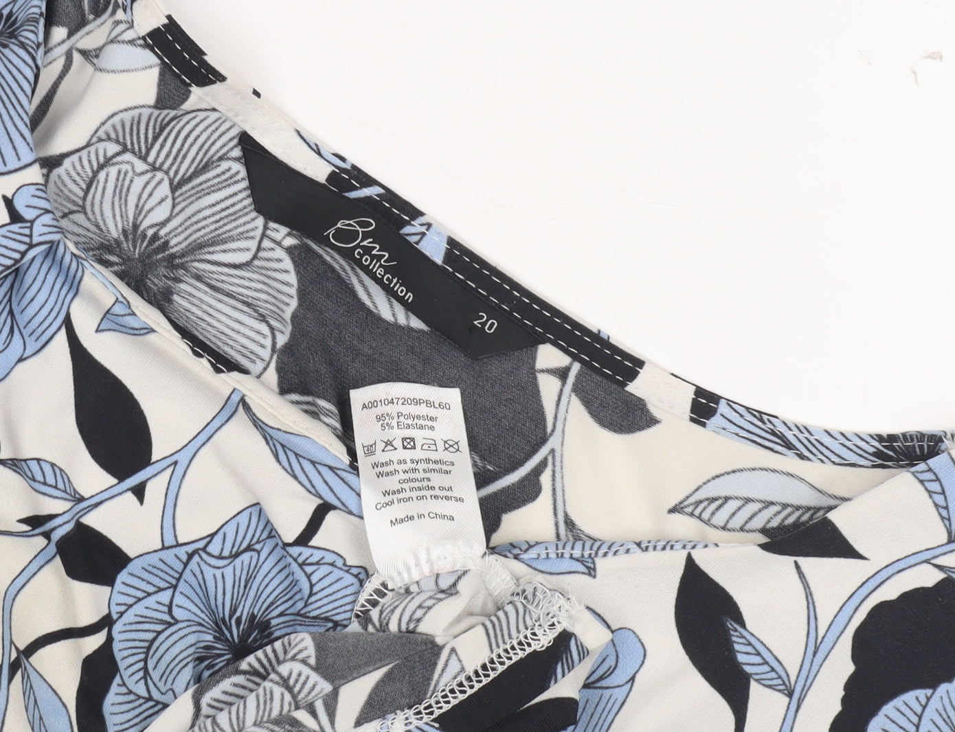 Close-up detail of Bon Collection Women's Multicoloured Floral Top