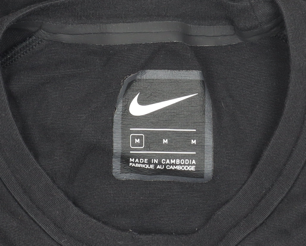 Nike Men's Black Medium Crew Neck T-Shirt