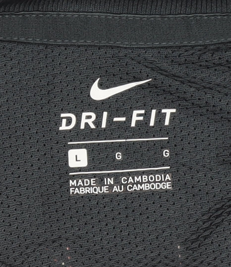 Brand and care label for Nike unisex red black t-shirt l athletic fit