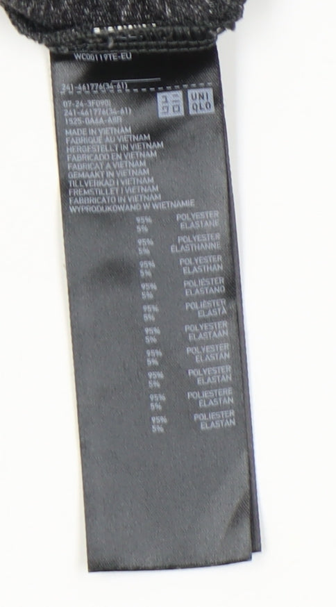 Uniqlo Men's XL Grey Long Sleeve Crew Neck T-Shirt