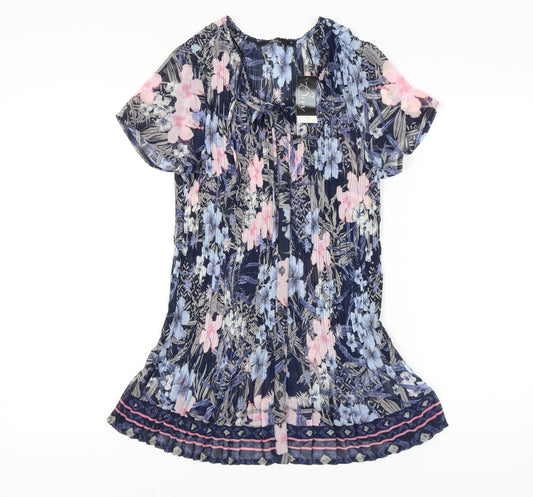 Additional front view of Bonmarché Women's Multicoloured Floral Blouse, size 16