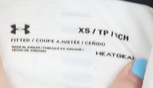 Under Armour Women's White XS Pullover Fitted Top