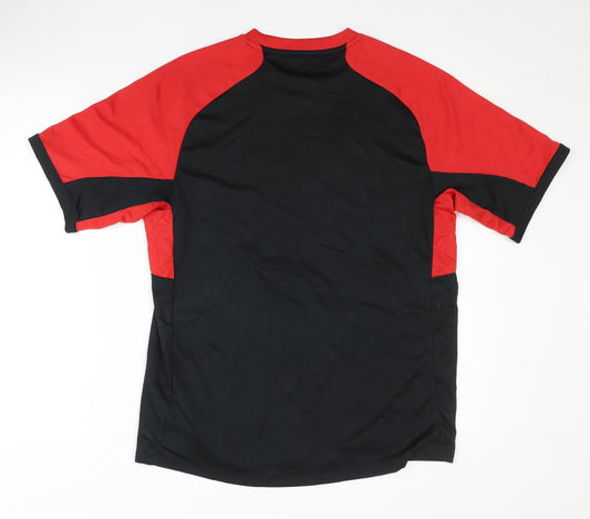 Umbro Men's Black L Football T-Shirt