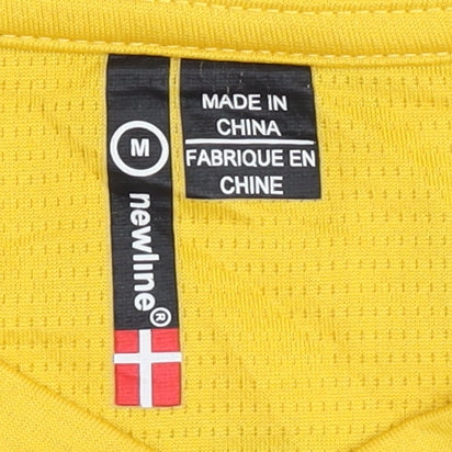 Brand and care label for Newline Men's Yellow T-Shirt M V-Neck Graphic Print
