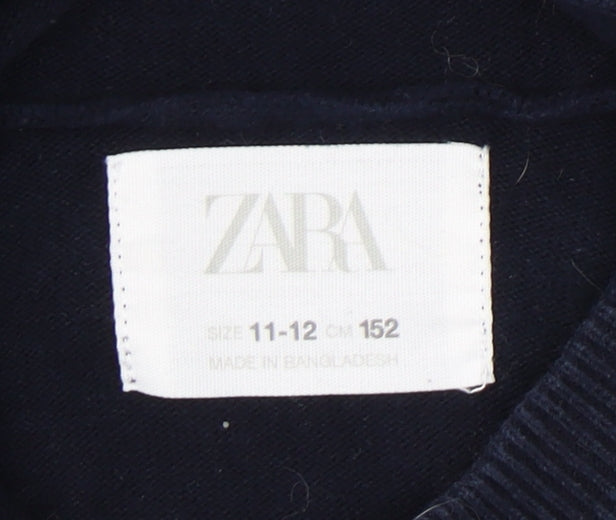 Brand and care label for Zara boys’' blue jumper 11-12 years - winter style