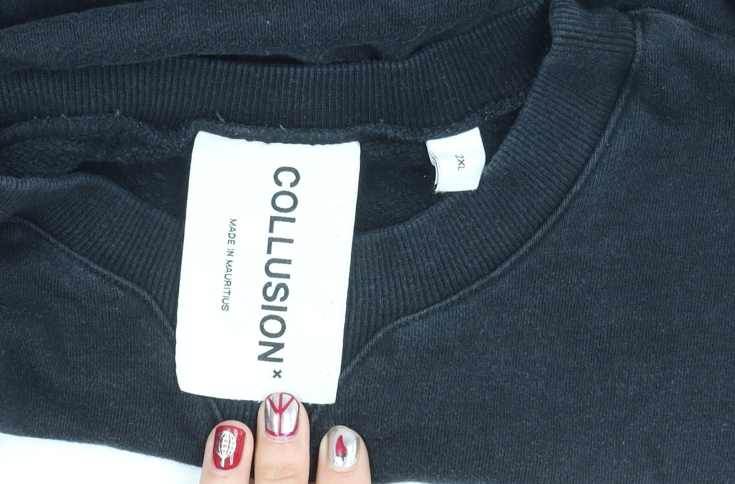 Collusion Women’s Black 2XL Crew Neck Pullover Sweatshirt Long Sleeve