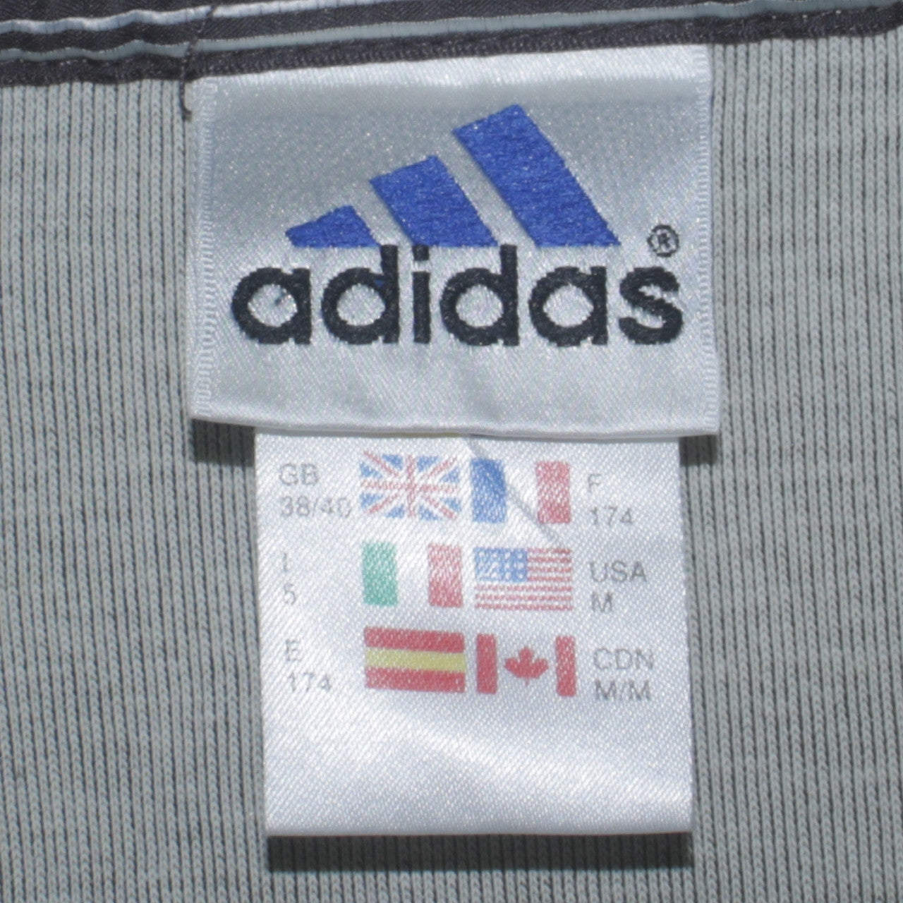 Mens UK Size M adidas Grey Pullover Sweatshirt