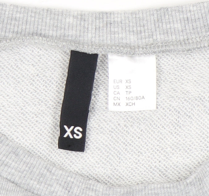 Boohoo Womens Grey XS Pullover Sweatshirt Graphic Print Chic