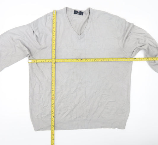 Marks and Spencer Men’s Grey XL V-Neck Pullover Jumper