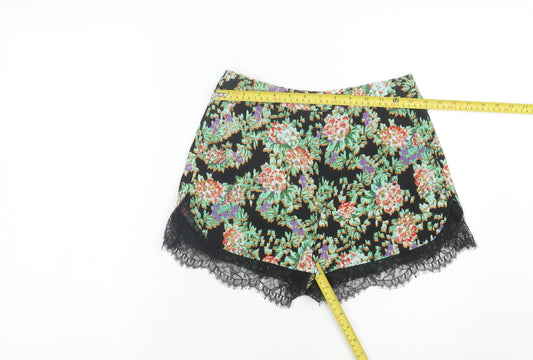 Topshop Women’s Black Floral Lace Trim Hot Pants Shorts Size 8