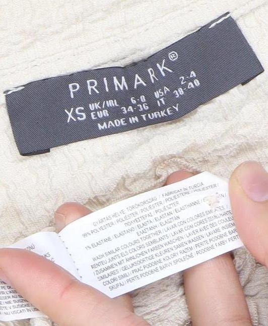 Primark Women’s Ivory XS Cropped Button-Up Short Sleeve Top