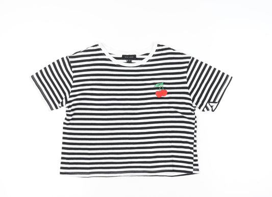 Womens UK Size 6 New Look Black Cropped T-Shirt
