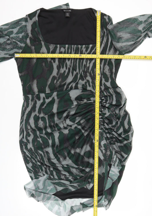 PrettyLittleThing Women’s Green Animal Print Bodycon Dress Size 18