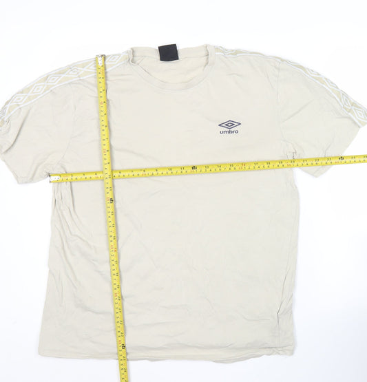 Umbro Men’s Beige L Crew Neck Short Sleeve Sports T-Shirt
