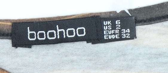 Boohoo Women’s Brown Geometric Print Cropped Long Sleeve Blouse Size 6