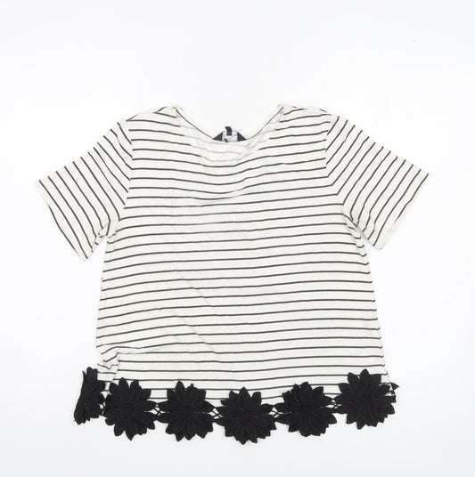 New Look Women’s White Striped T-Shirt Size 8 Short Sleeve Floral Hem
