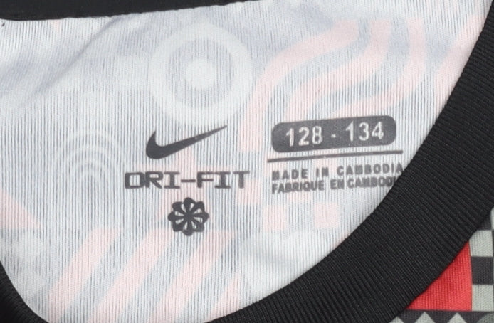 Nike Boys Black 8-9 Years Liverpool FC M. Salah #11 Football T-Shirt