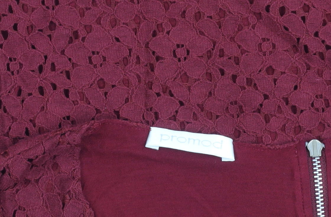 Promod Women’s Red Lace Cropped Blouse Size M Short Sleeve