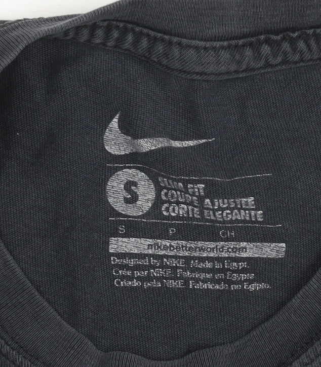 Nike Manchester United Men's Black Small Slim Fit Graphic T-Shirt