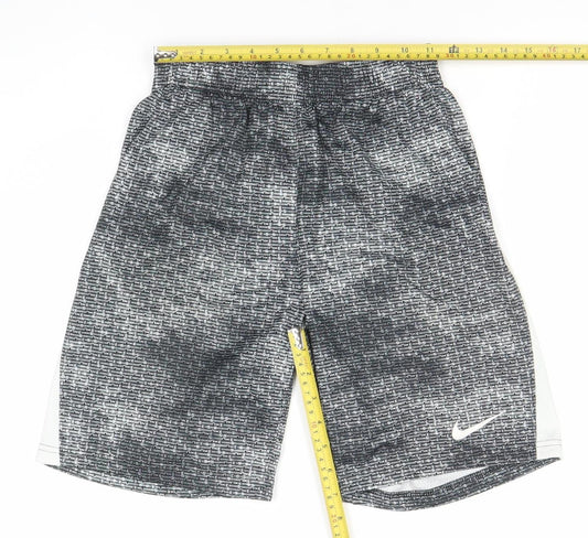 Nike Boys Black Dri-FIT Athletic Shorts Size 13-14 Years Lightweight Gym