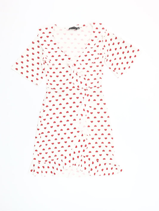 PrettyLittleThing Women’s White Red Heart Wrap Dress Size 4