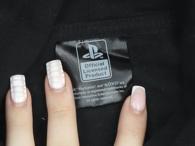 Difuzed PlayStation Men's Black & White Pullover Hoodie Size S
