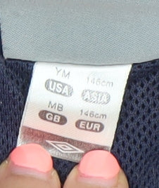 Additional view of Umbro boys’ blue athletic football shorts, size 146, quick dry sportswear