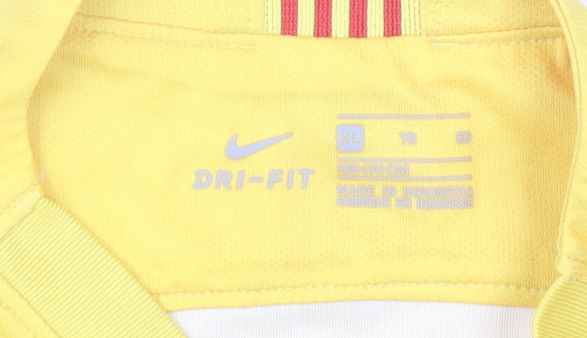 Brand and care label for Nike boys’ yellow barcelona football dri-fit t-shirt xl