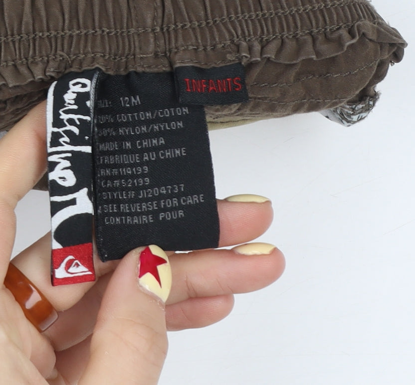 Close-up detail of Quiksilver Brown Cargo Shorts 12 Months unisex baby lightweight cotton blend