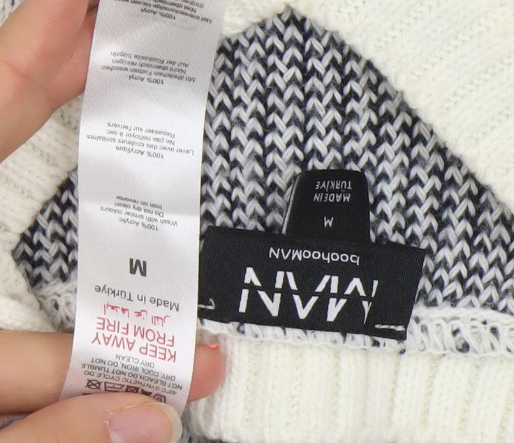 BoohooMAN Men's White V-Neck Graphic Knit Pullover Jumper Size M