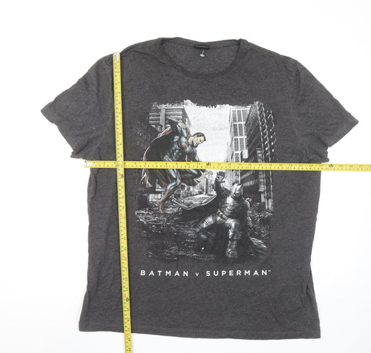 Men's Grey Batman v Superman Graphic T-Shirt XL
