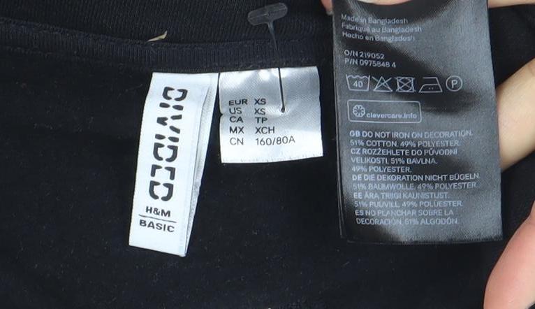 H&M Divided Basic Women's Black XS 1/2 Zip Cropped Sweatshirt